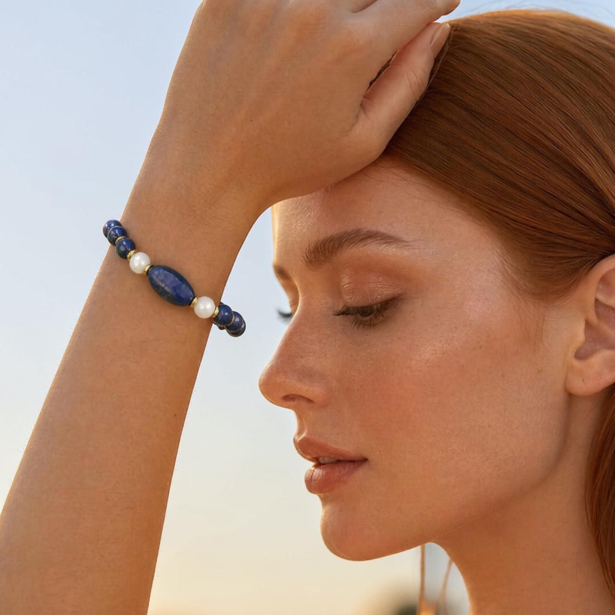 Bracelet | Lapis Lazuli | Freshwater Pearls | Oval Hexagon Lapis Focal | 18K Gold-plated | Stretch