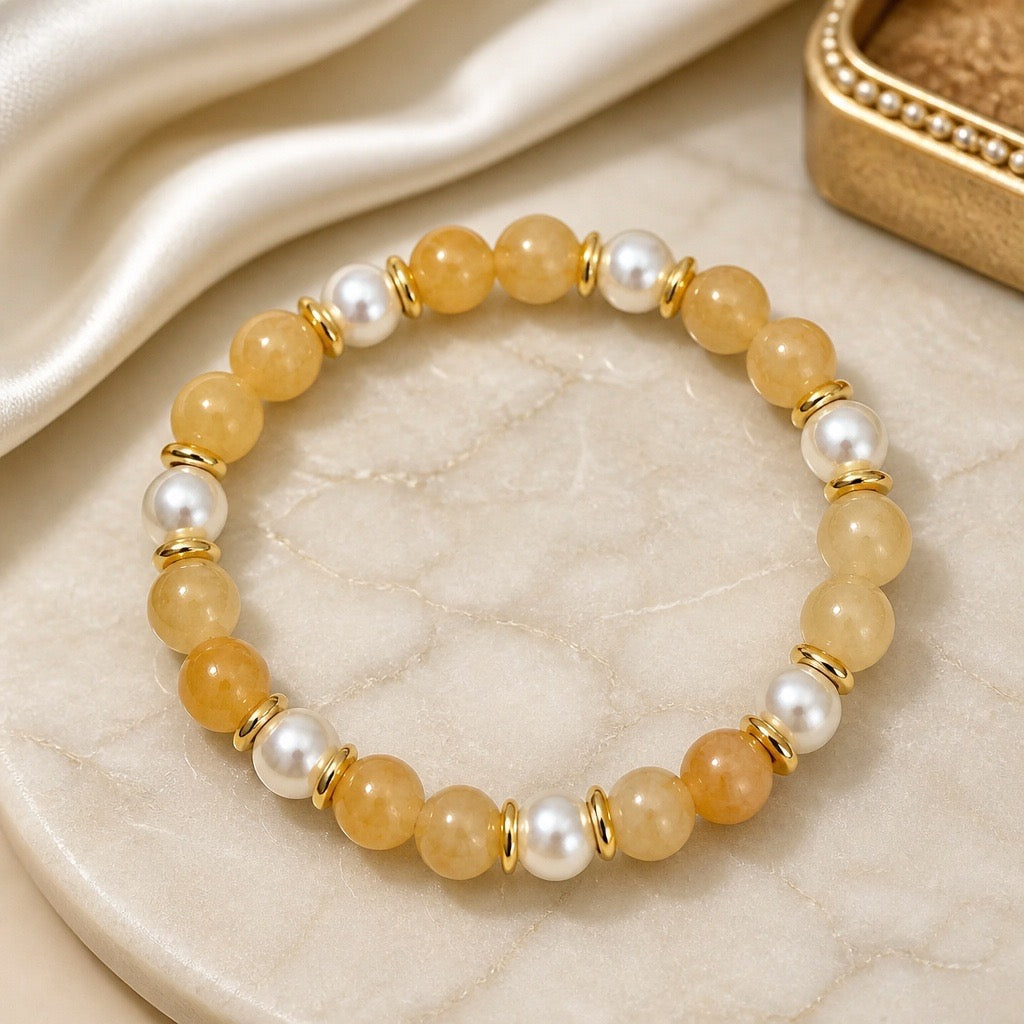 Bracelet | Light Yellow | 18K Gold-plated Saucer Spacers | Elastic