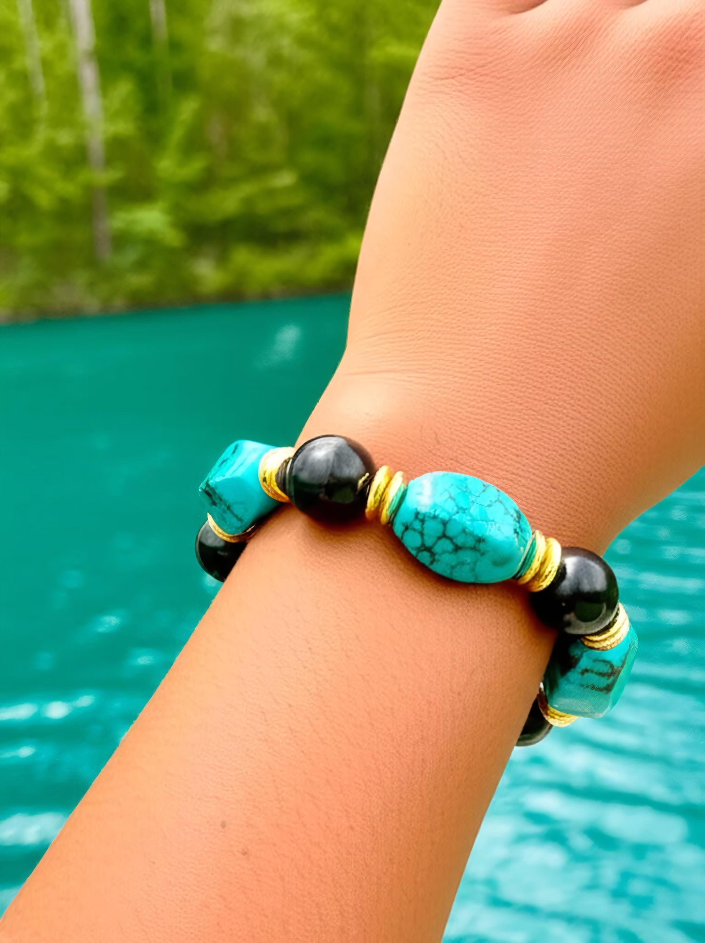 Turquoise Magnetite and Onyx Gemstone Bracelet 7.5"