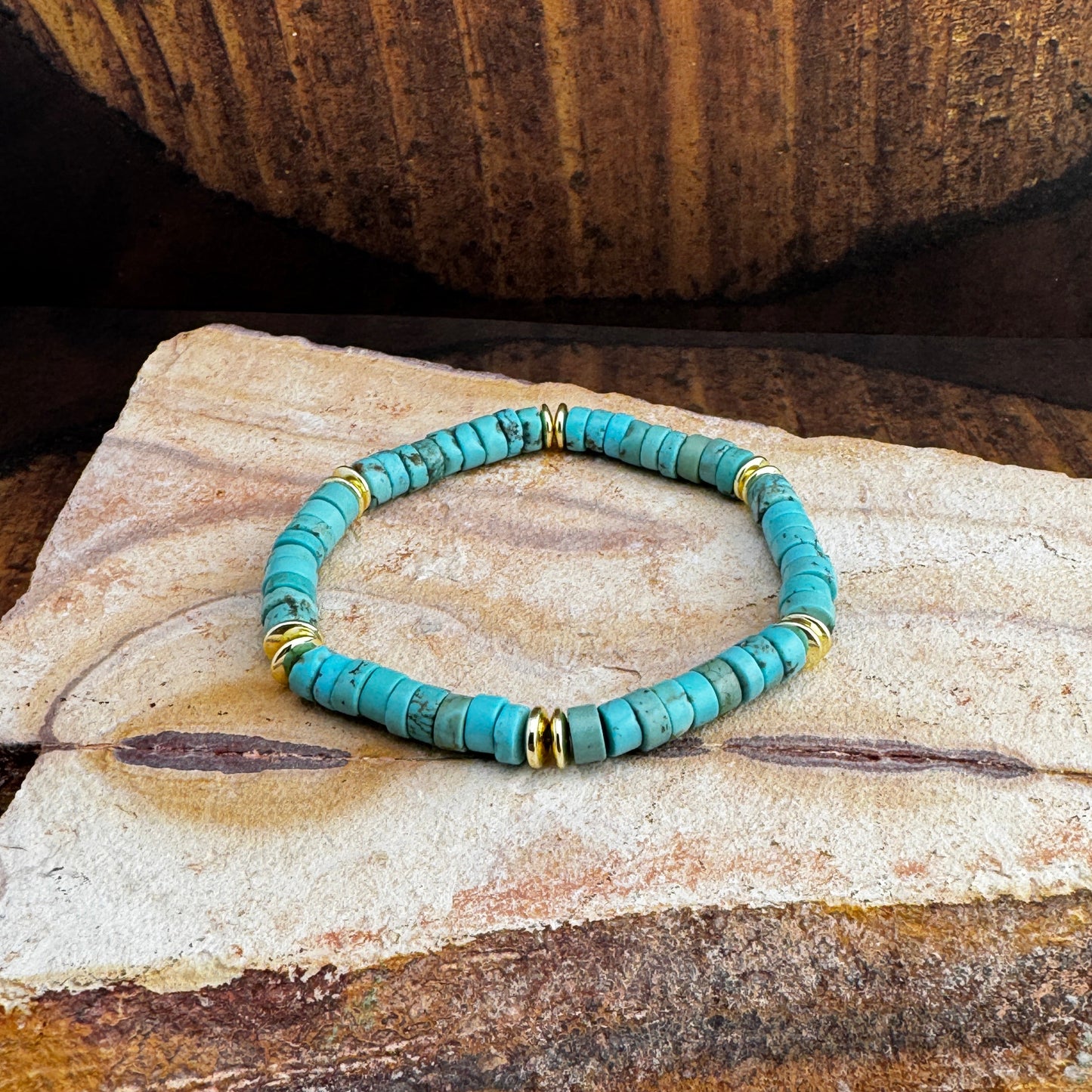 Turquoise Heishe Beaded Bracelet with Gold Accents 7.5"