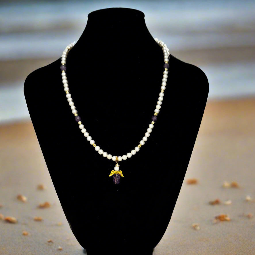 Pearl Angel Necklace 18"