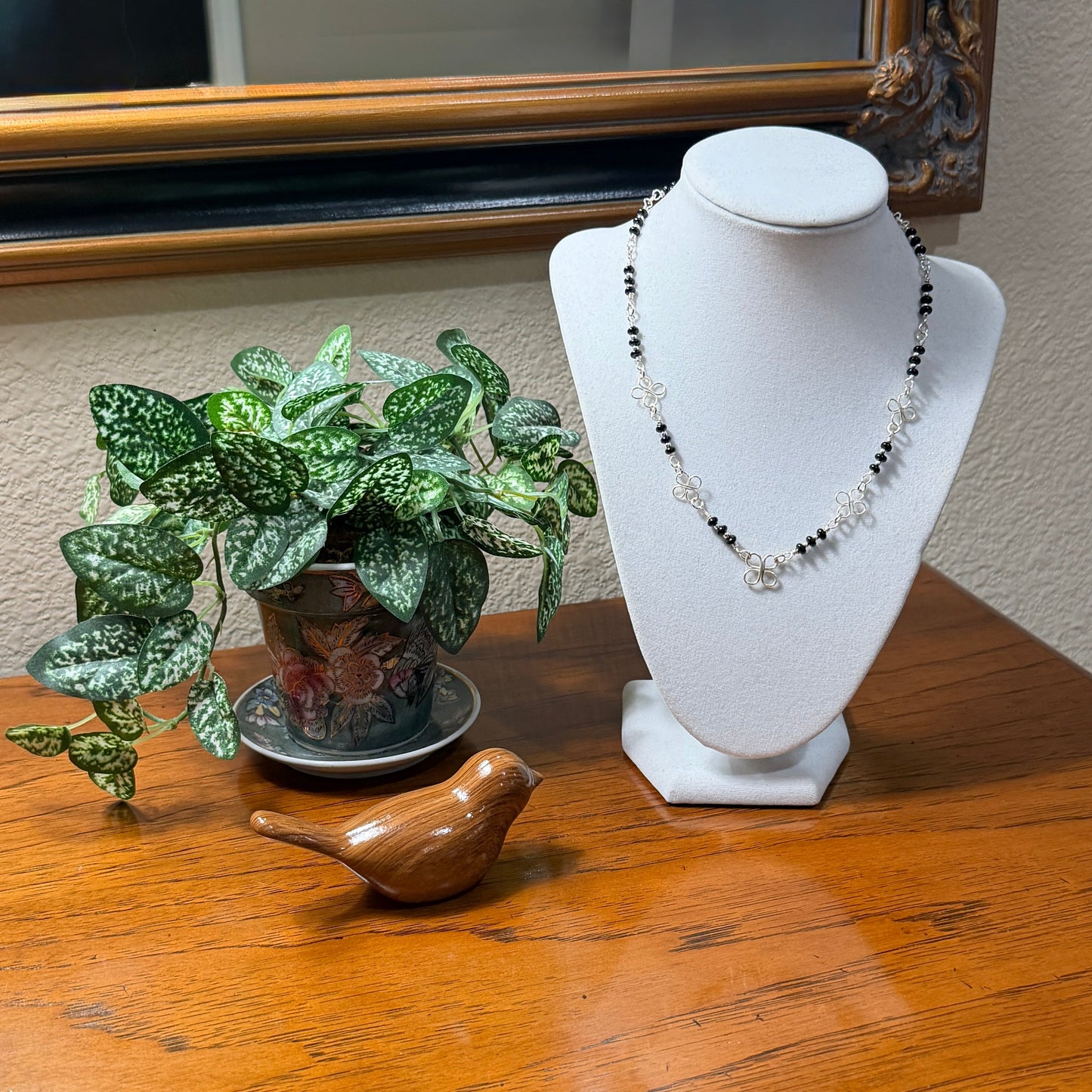 Necklace | Onyx Gemstones | Silver-plated | Wire-Wrapped Clover Designs | 16”