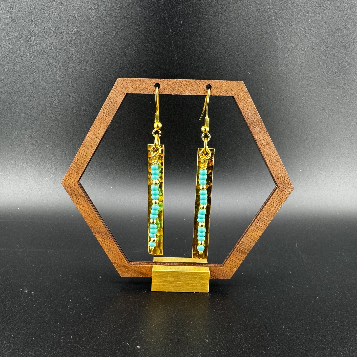 Gold Hammered Bar with Turquoise Glass Beads and Gold Beads