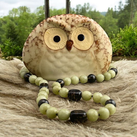 Green Jade with Brown Glass Basic Necklace 20"