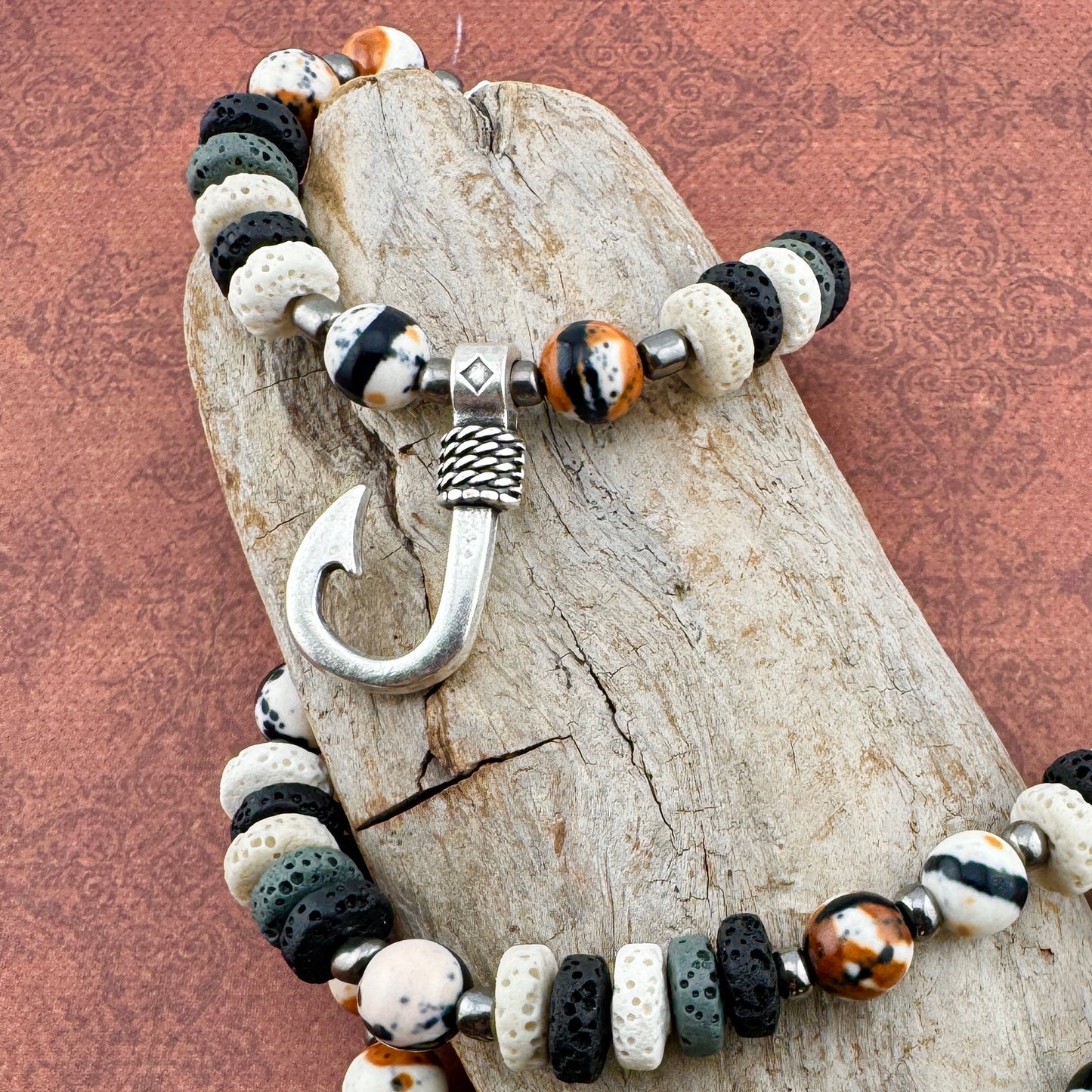 Black & White Fish Hook Necklace 20"