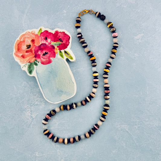Hand Painted Agate Necklace 18"