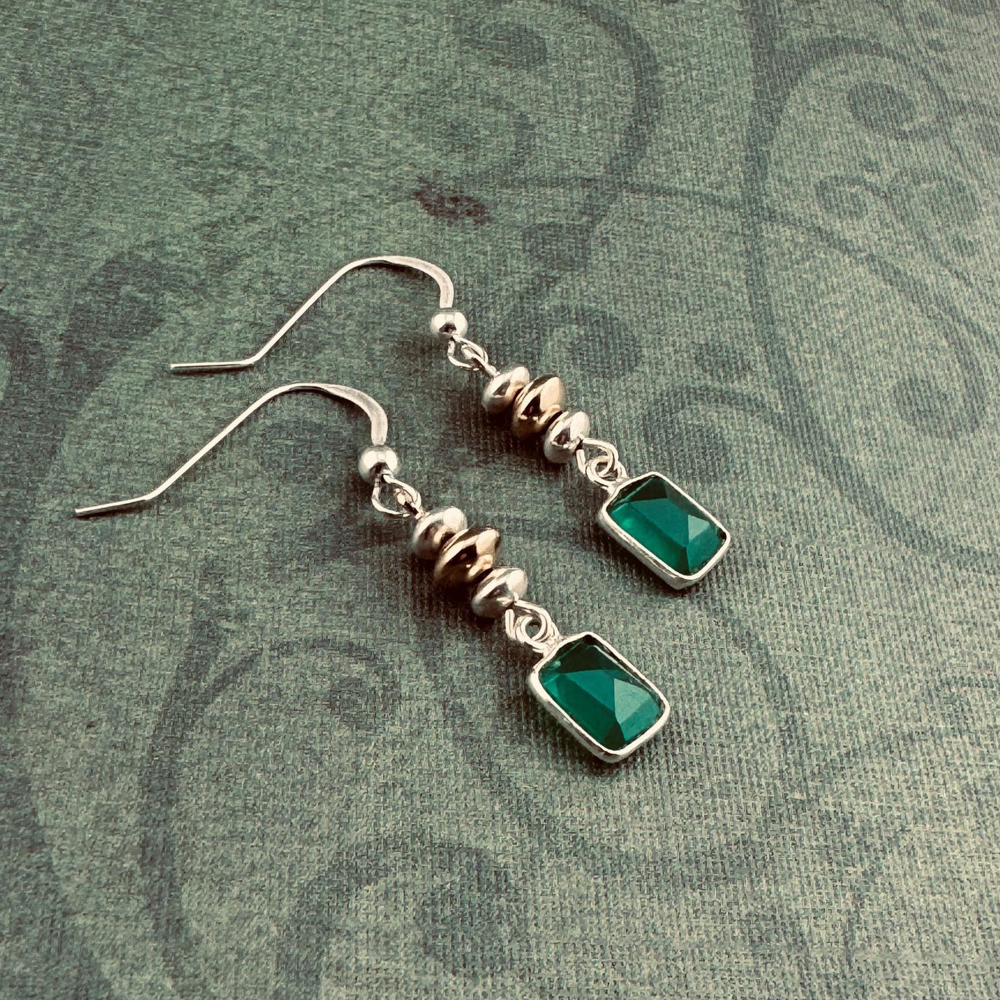 Two Toned Emerald Green Earrings 1.5"
